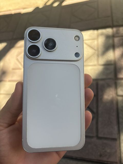 IPhone modelləri üçün arxa korpus/keis - Rəng: gümüşü-ağ - Material — Sumqayıt