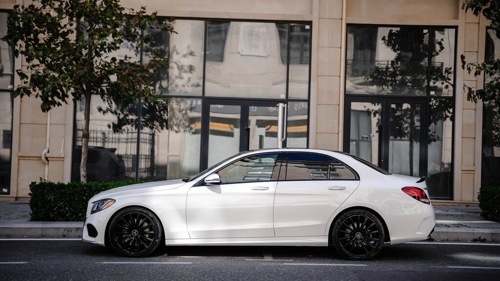 Mercedes C 300, 2.0 L, 2017 il, 119 500 km — Avtomobillər, Bakı (2)