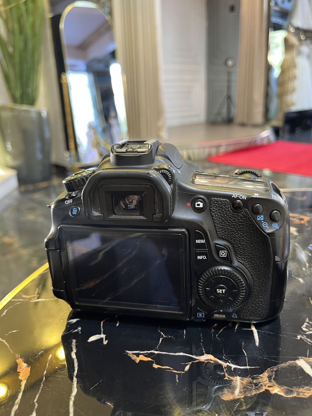Canon 60D fotoaparat super vəzyətdə — Fotoaparat, Bakı (2)
