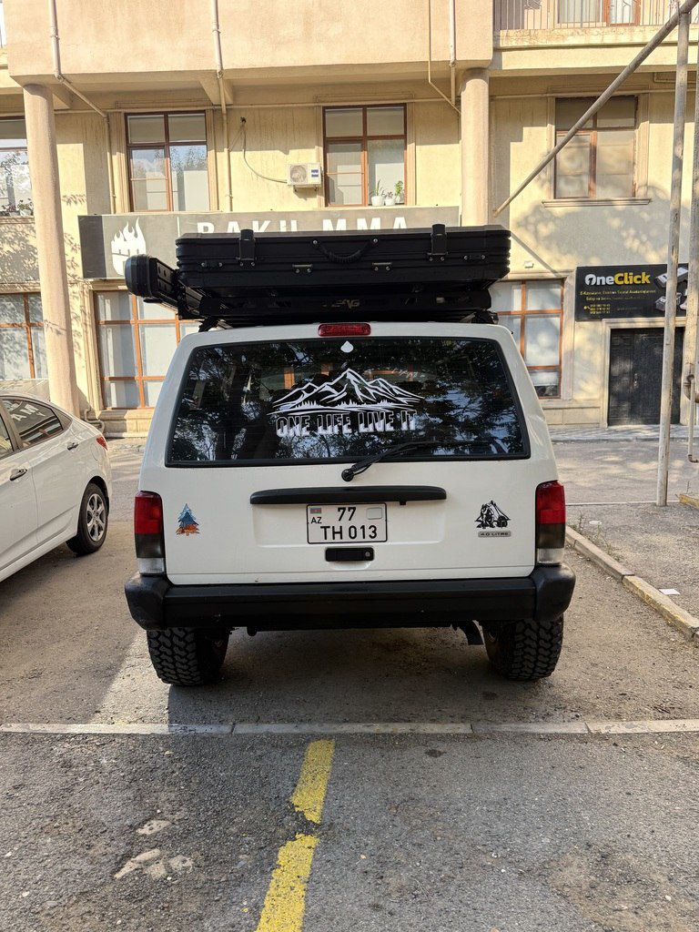 Jeep Cherokee, 4.0 L, 2000 il, 235 000 km 77-TH-013 — Avtomobillər, Bakı (3)
