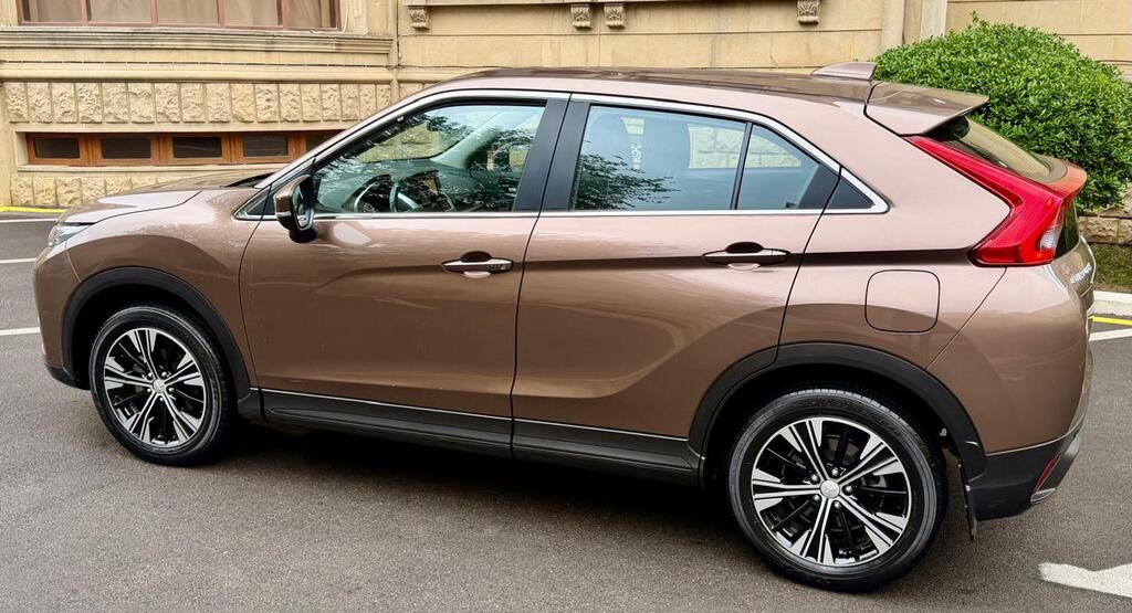 Mitsubishi Eclipse Cross, 2.0 L, 2019 il, 71 540 km — Avtomobillər, Bakı (11)
