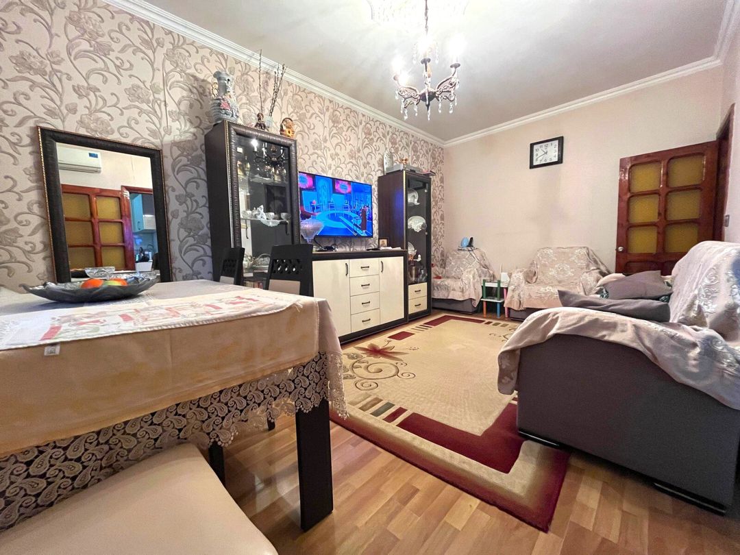 Satılır 2 otaqlı köhnə tikili 50 m² — Mənzil, Bakı (2)