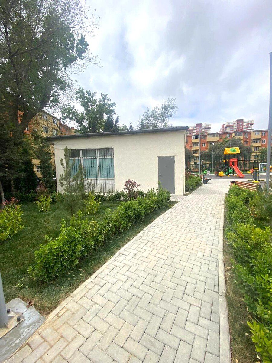 Satılır obyekt 47 m² — Əmlak, Bakı (2)