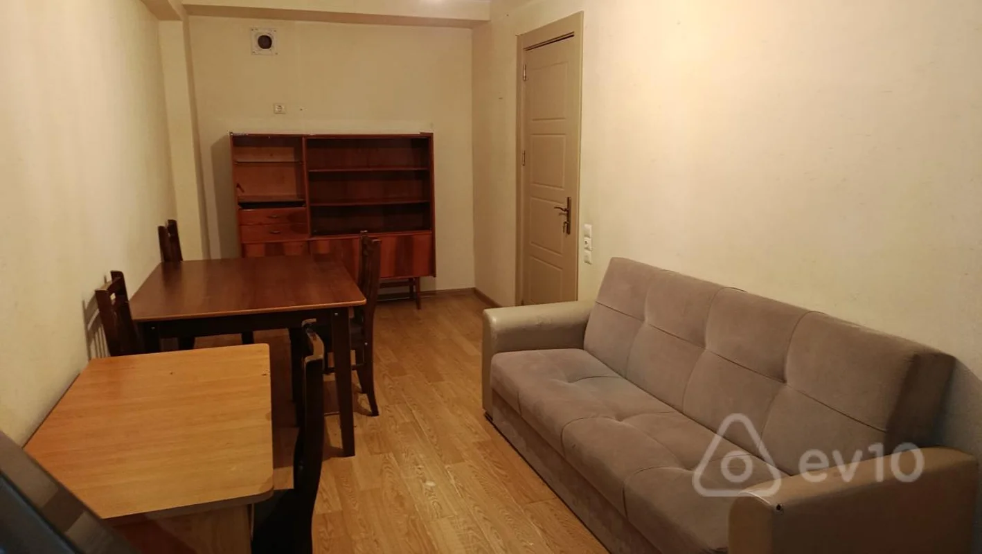 2 otaqlı mənzil, 50 m², Fətəli xan Xoyski — kirayə — Bakı