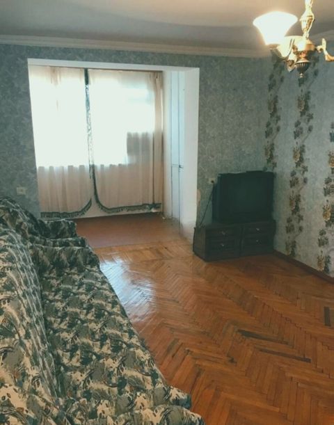 Satılır 3 otaqlı köhnə tikili 70 m² — Bakı