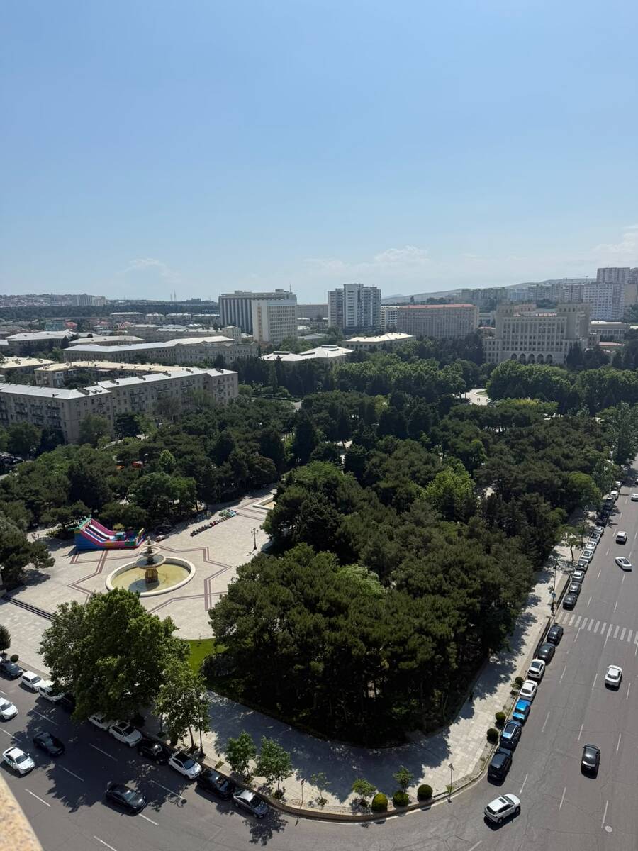 Satılır 7 otaqlı yeni tikili 350 m² — Mənzil, Bakı (3)