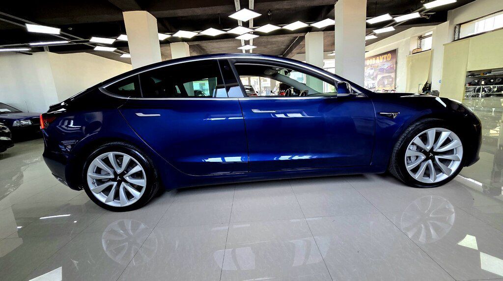 Tesla Model 3, 60 kWh, 2018 il, 198 000 km — Avtomobillər, Bakı (8)