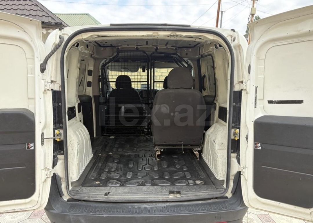 2017 Fiat Doblo, 2017, 24,000 km 12-BF-439 — Avtomobillər, Bakı (8)