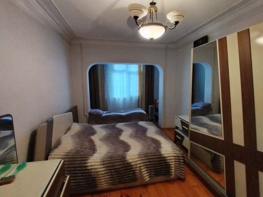 İcarəyə verilir 2 otaqlı köhnə tikili 65 m² — Mənzil, Bakı (8)