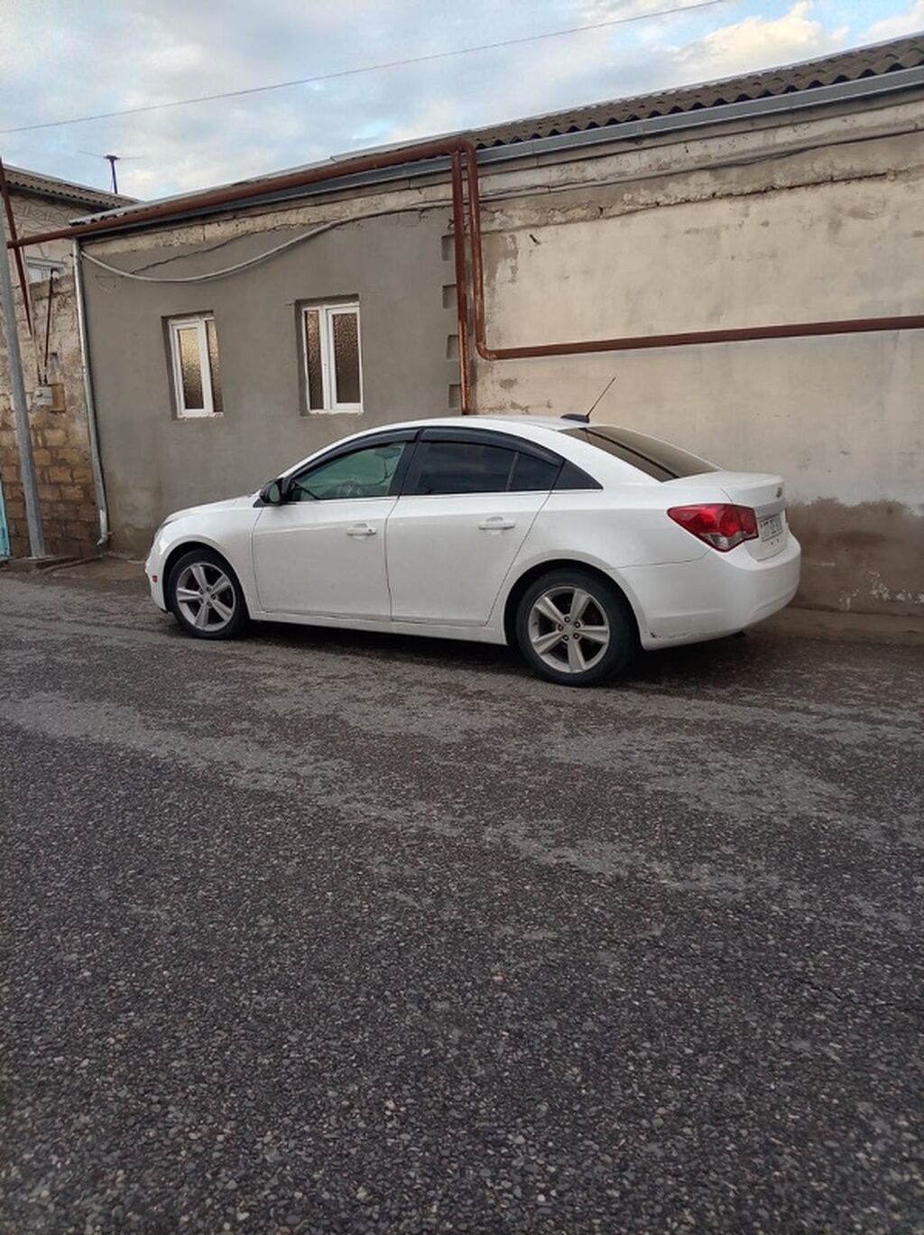 Chevrolet Cruze: 1.4 l 2015 il 270000 km Sedan 77-DE-810 — Avtomobillər, Digah (2)