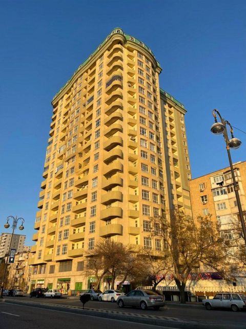 Satılır 4 otaqlı yeni tikili 177 m² — Bakı