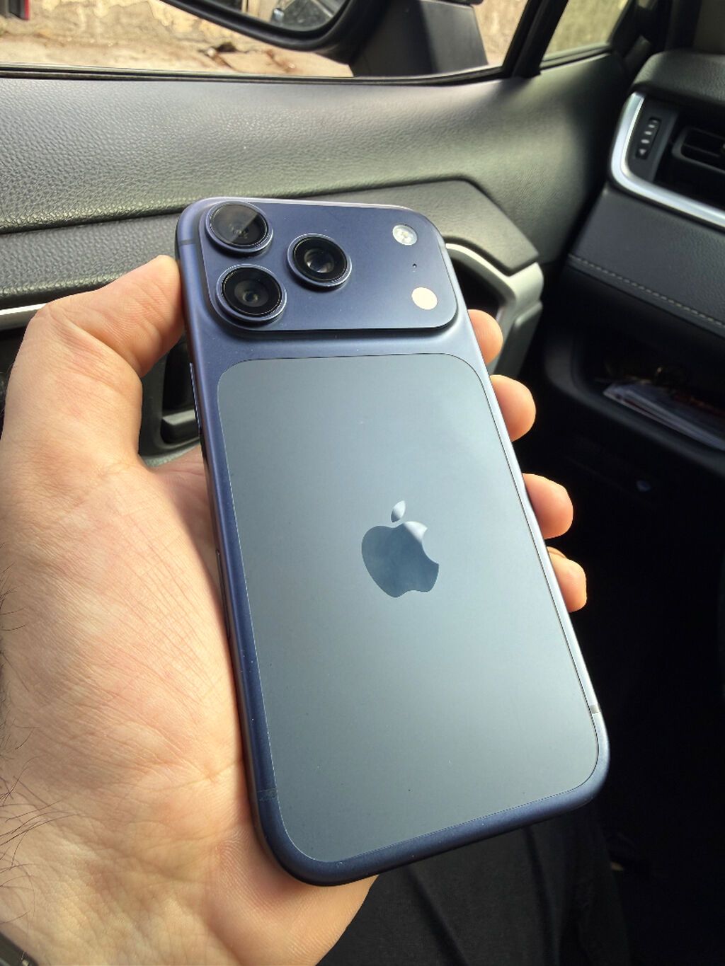 IPhone 17 Pro, 256 GB, Göy, Simsiz şarj, Face ID, Sənədlərlə — Apple iPhone, Bakı (2)