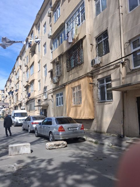 İcarəyə verilir 2 otaqlı köhnə tikili 50 m² — Bakı