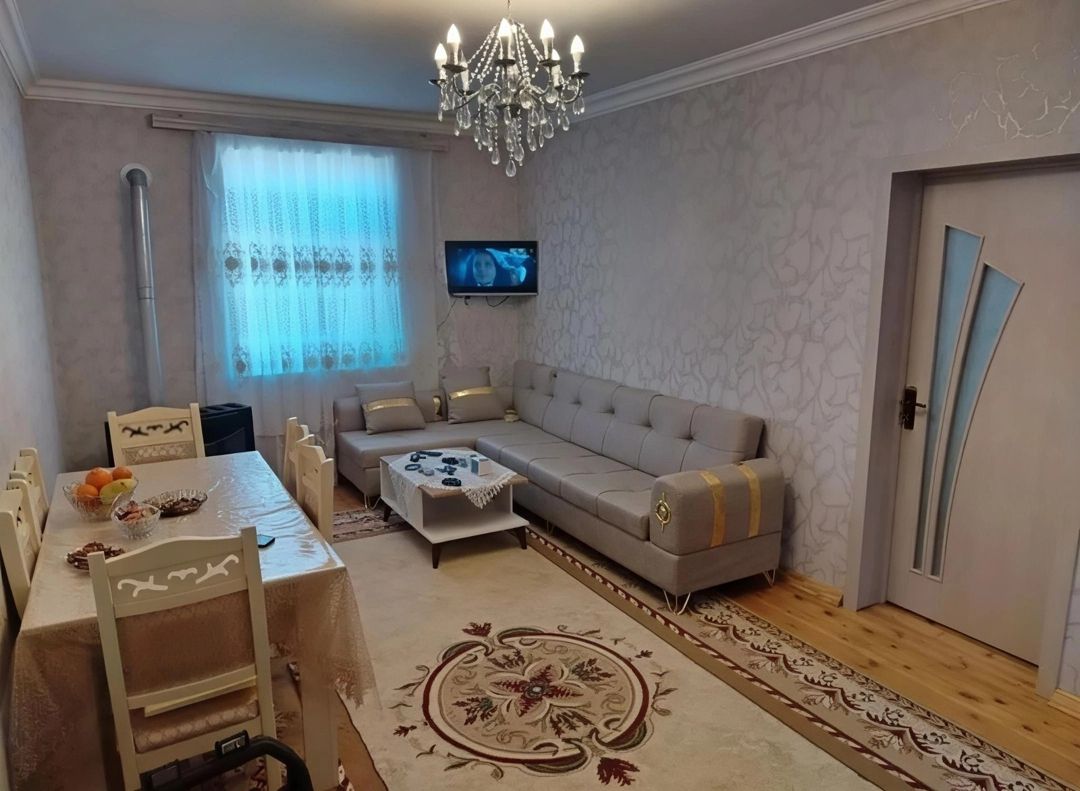 Satılır 5 otaqlı həyət evi/bağ evi 200 m² — Ev, villa, Bakı (2)