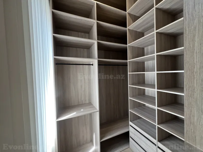 Satılır 3 otaqlı Mənzil Köhnə tikili 110 m² Bakı, Səbail r., 28 May m — Mənzil, Bakı (5)