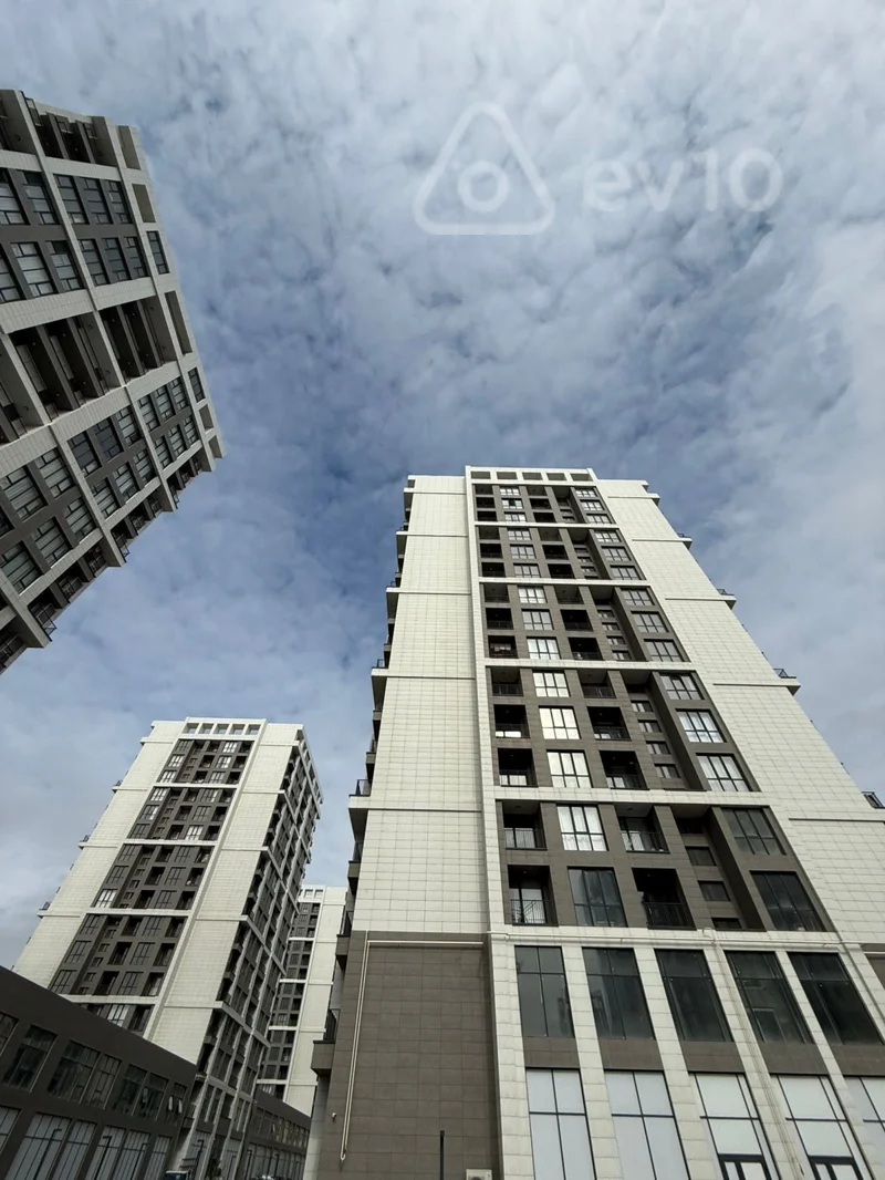 3 otaqlı mənzil, 110 m², H.Əliyev pr.32 — kirayə — Mənzil, Bakı