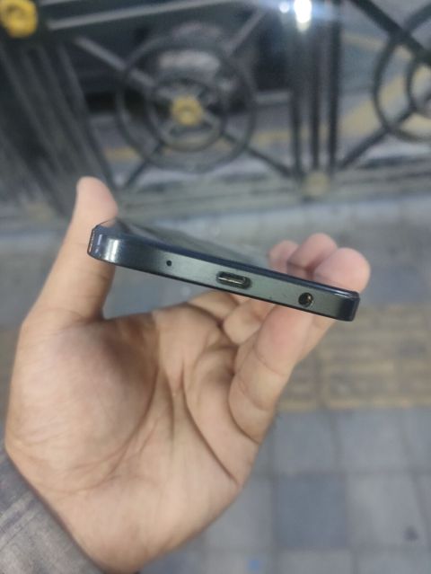 Redmi A5, 128 GB, rəng - Qara, Zəmanət, Düyməli, Sensor — Masazır