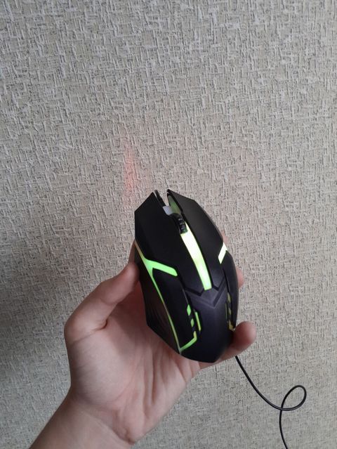 Oyunçu simli mouse son qiymet tep tezderi ideal veziyyetdi ciziqi — Bakı