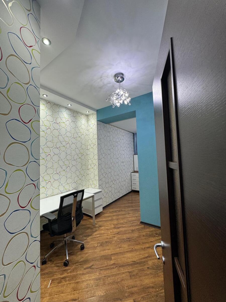 İcarəyə verilir 3 otaqlı köhnə tikili 110 m² — Mənzil, Bakı (8)