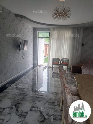 İcarəyə verilir 4 otaqlı 80 m² həyət evi Qax — Ev, villa (11)