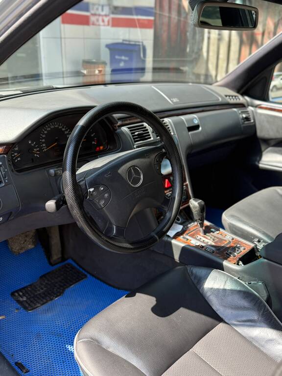 Mercedes E 270, 2.7 L, 2000 il, 623 000 km 90-FZ-630 — Avtomobillər, Bakı (6)
