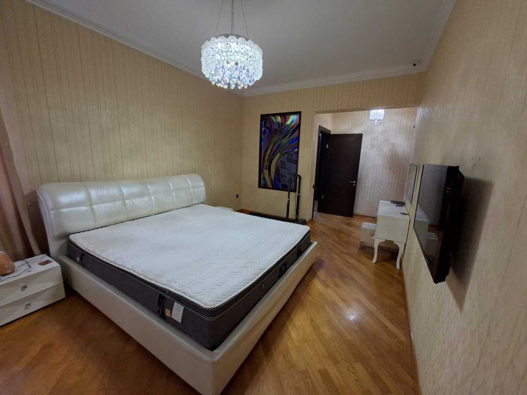 İcarəyə verilir 3 otaqlı yeni tikili 150 m² — Mənzil, Bakı (9)
