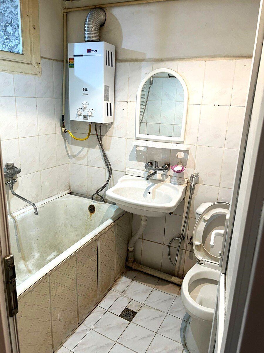 İcarəyə verilir 1 otaqlı köhnə tikili 42 m² — Mənzil, Bakı (4)