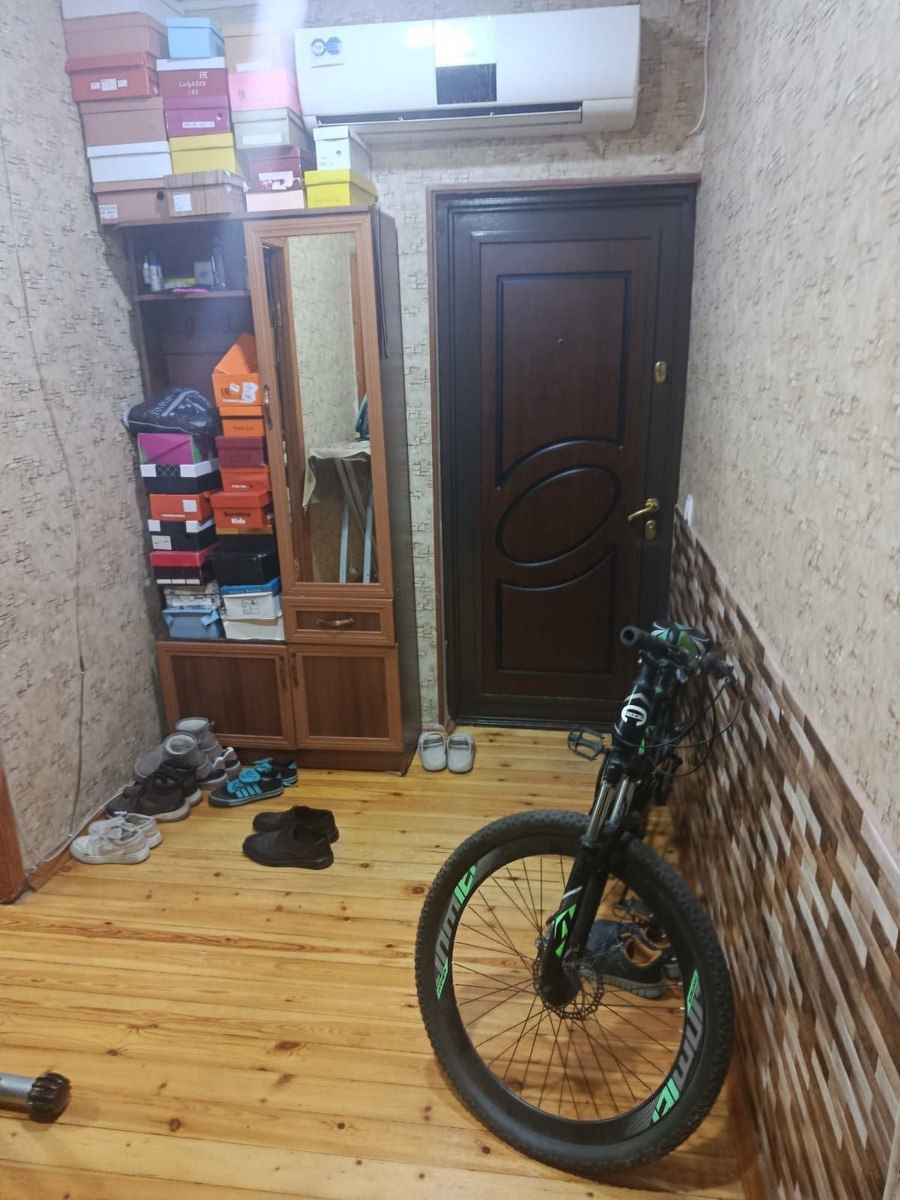Satılır 3 otaqlı köhnə tikili 72 m² — Mənzil, Bakı (4)