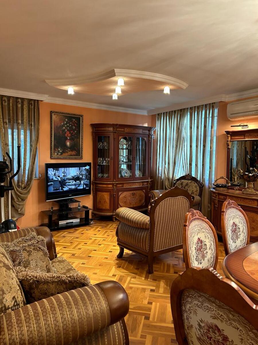Satılır 3 otaqlı köhnə tikili 90 m² — Mənzil, Bakı (3)