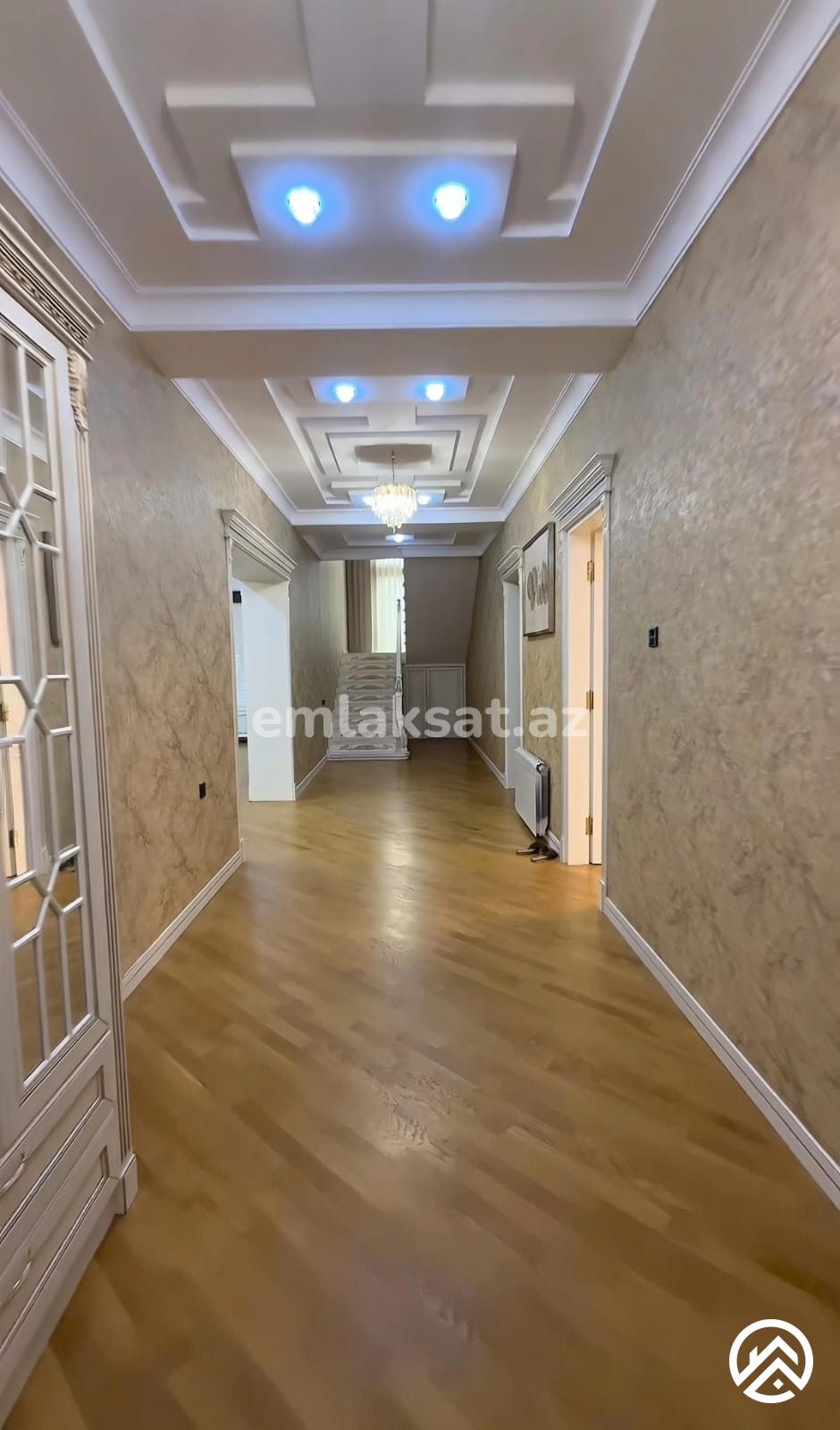Satılır 7 otaq həyət evi / bağ evi 700 m², Zabrat — Ev, villa, Bakı (10)
