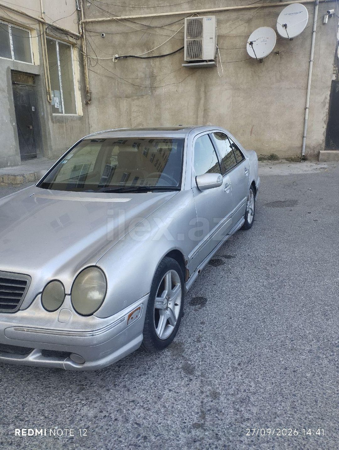 2001 Mercedes-Benz E 320, 3.2 L, 2001, 495,000 km — Avtomobillər, Bakı (4)