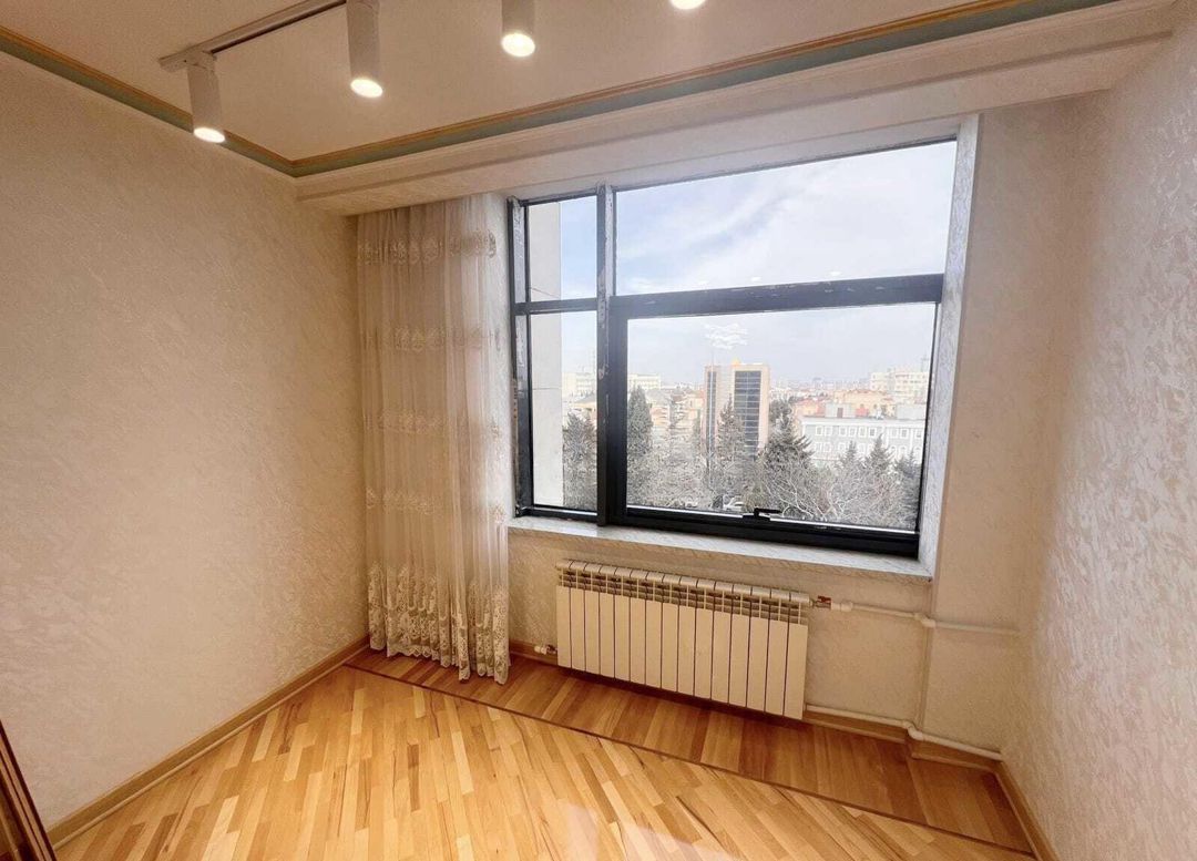 Satılır 2 otaqlı köhnə tikili 60 m² — Mənzil, Bakı (12)