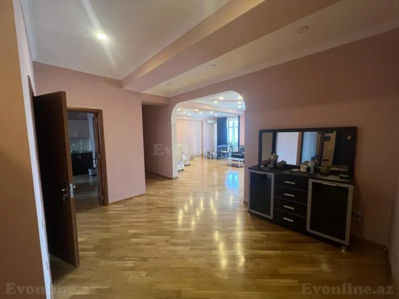 Kirayə verilir 3 otaqlı Mənzil Yeni tikili 140 m² Bakı, Nəsimi r., 28 May m — Mənzil, Bakı (6)