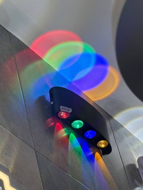 RGB divar tipli işıqlandırma armaturu - 4 ayrı LED mənbə: qırmızı — Bakı