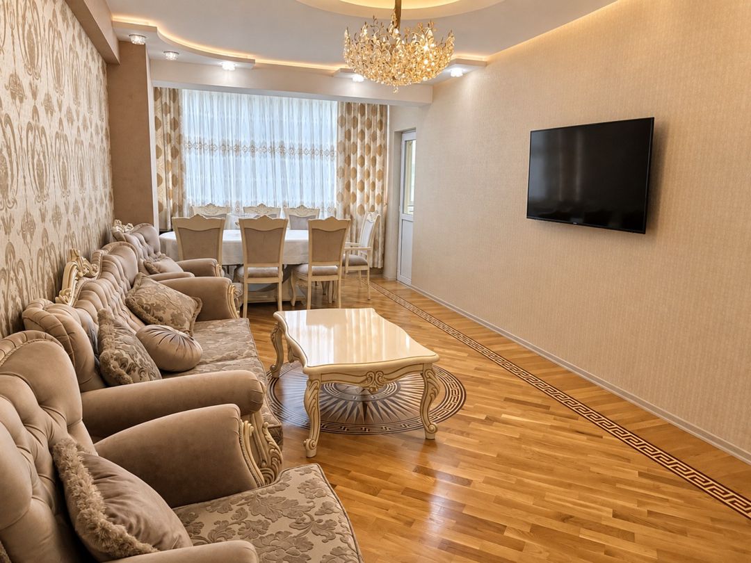 Satılır 3 otaqlı yeni tikili 150 m² — Mənzil, Bakı (2)
