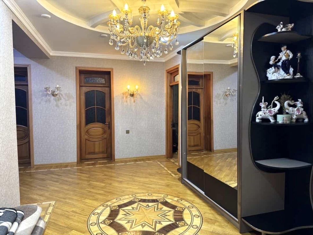 Satılır 4 otaqlı yeni tikili 150 m² — Mənzil, Bakı (6)