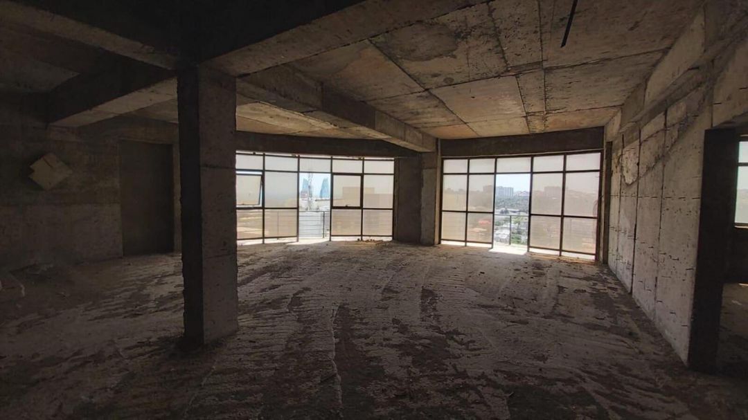 Satılır 7 otaqlı yeni tikili 750 m² — Mənzil, Bakı (4)