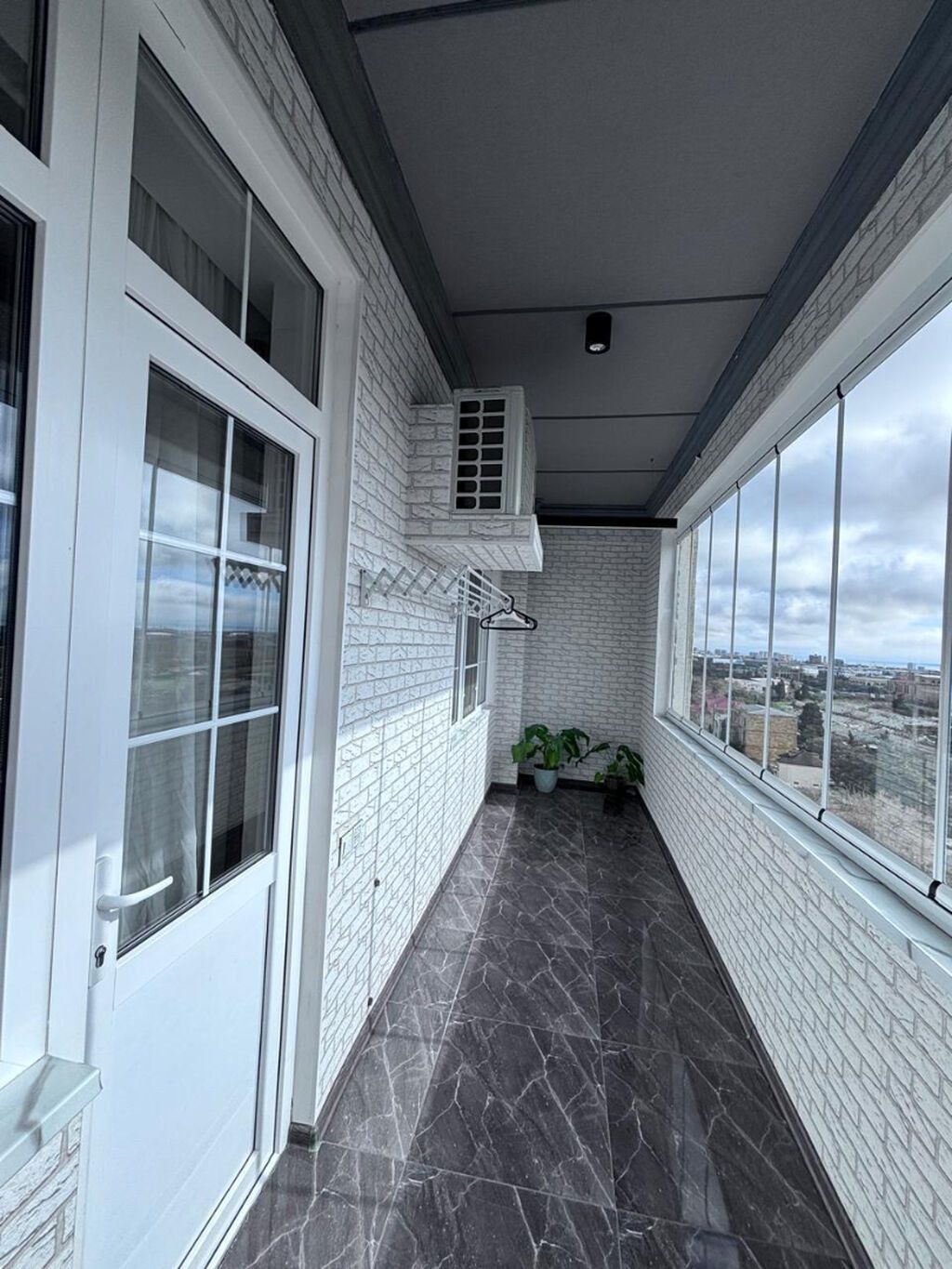 2 otaqlı, Yeni tikili, m. Qara Qarayev, 79 kv. m — Mənzil, Bakı (9)