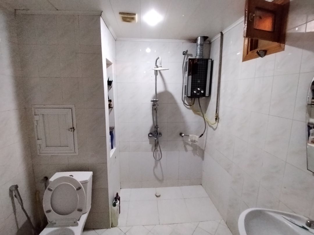 İcarəyə verilir 2 otaqlı köhnə tikili 65 m² — Mənzil, Bakı (6)