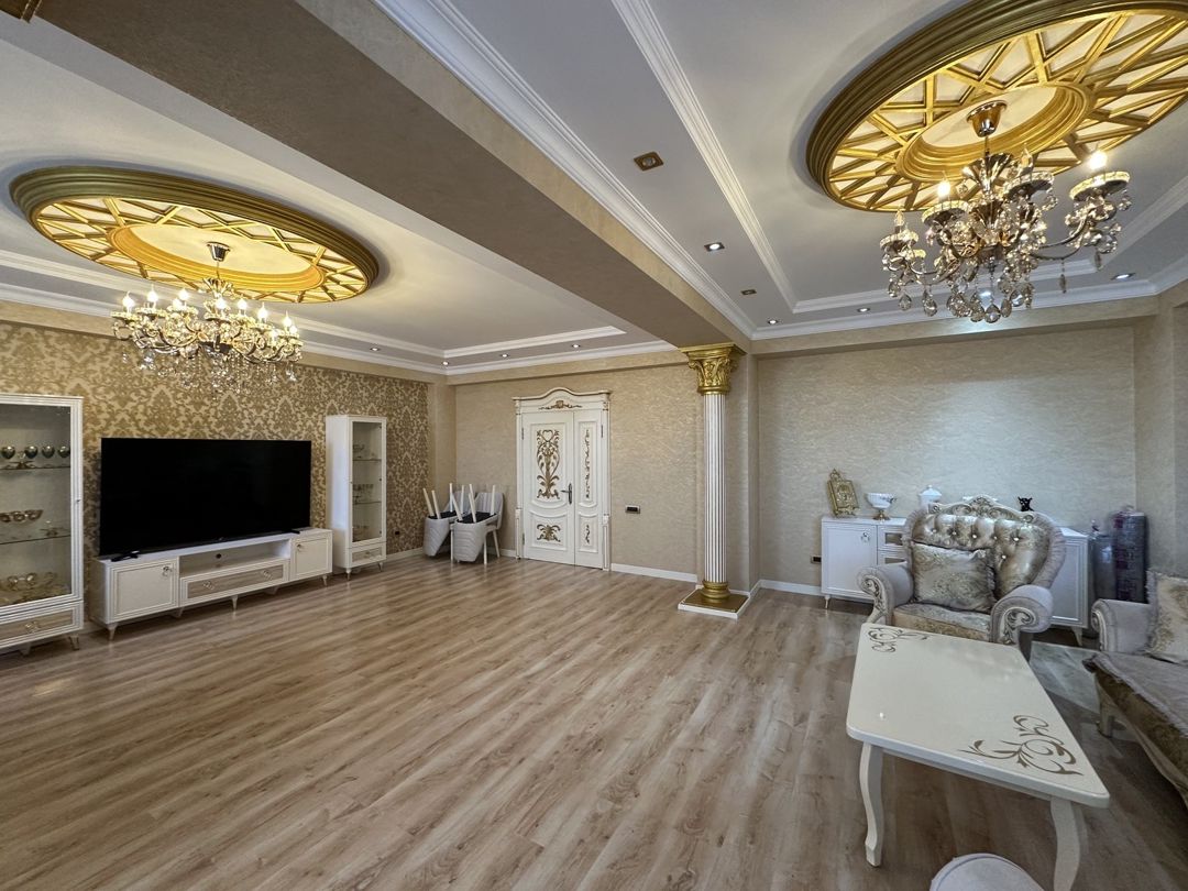 Satılır 4 otaqlı yeni tikili 265 m² — Mənzil, Bakı (4)