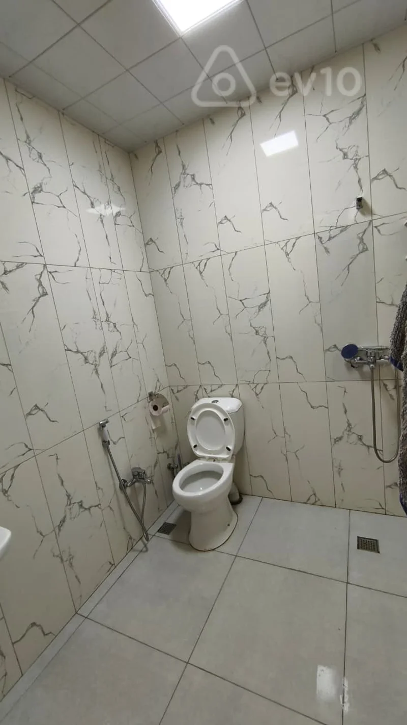 4 otaqlı mənzil, 130 m², Həsən Əliyev — Mənzil, Bakı (11)