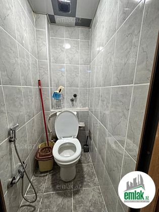 Satılır 2 otaqlı 55 m² köhnə tikili Ayna Sultanova heykəli — Mənzil (7)