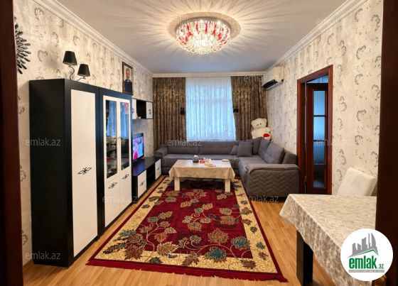 Satılır 4 otaqlı 100 m² köhnə tikili Xalqlar Dostluğu m — Mənzil