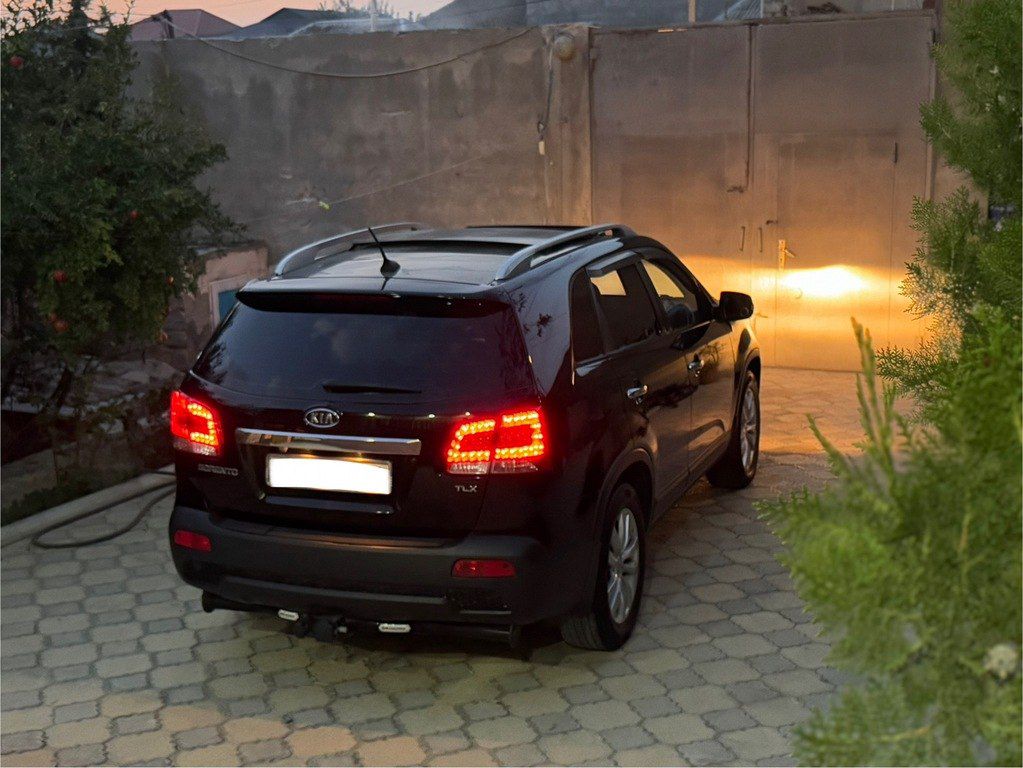 Kia Sorento, 2.0 L, 2010 il, 239 000 km — Avtomobillər, Bakı
