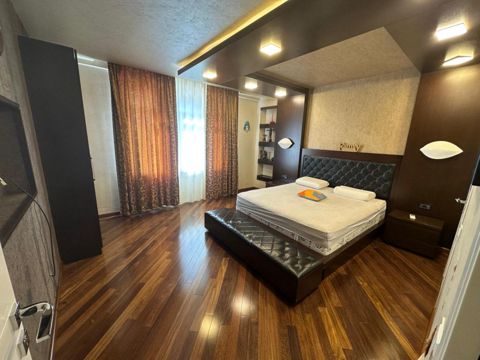 İcarəyə verilir 3 otaqlı yeni tikili 153 m² — Bakı