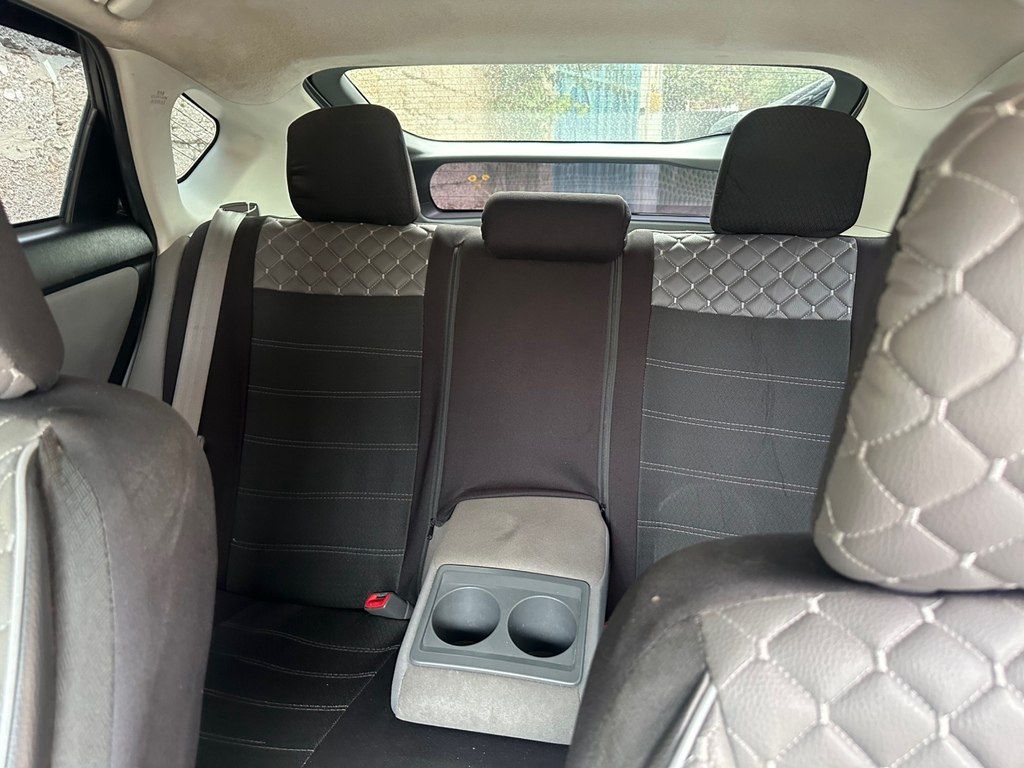 Toyota Prius, 1.8 L, 1.3 kWh, 2015 il, 394 000 km 77-LN-546 — Avtomobillər, Bakı (9)