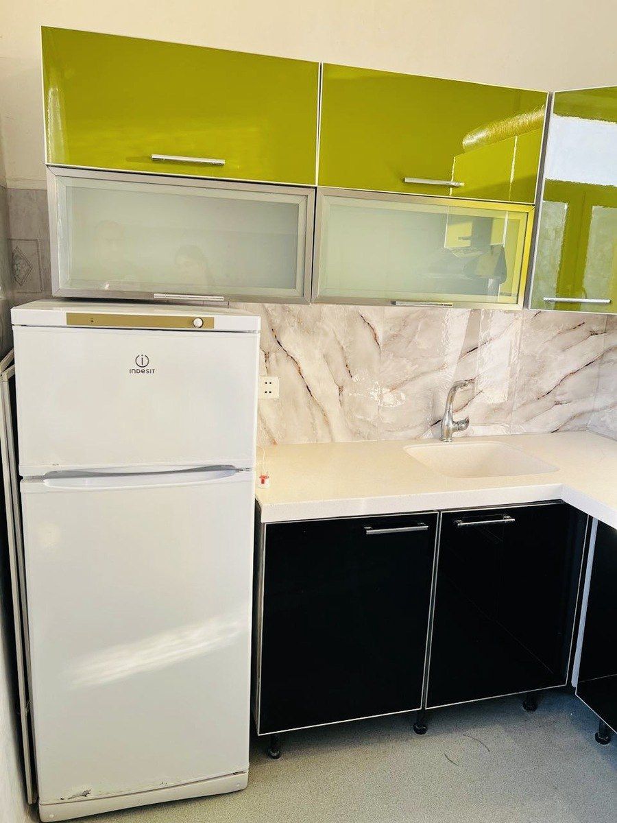 Satılır 2 otaqlı köhnə tikili 58 m² — Mənzil, Bakı (10)