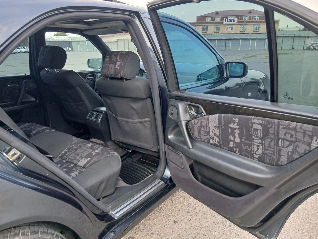 Mercedes E 240, 2.4 L, 1999 il, 419 038 km 10-VE-560 — Avtomobillər, Gəncə (9)