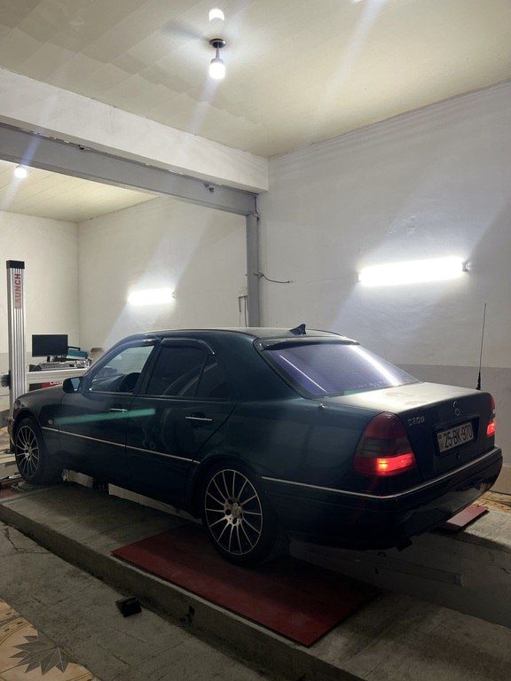 Mercedes C 200, 2.0 L, 1996 il, 251 128 km 25-BK-970 — Avtomobillər, Gəncə (3)