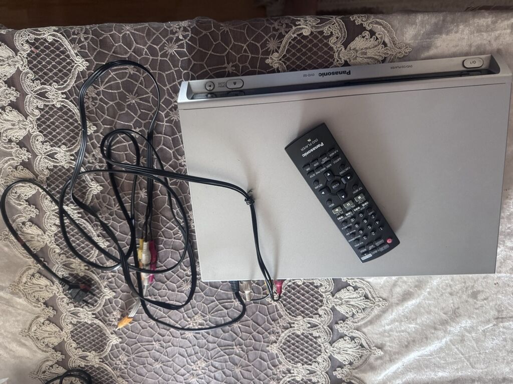 Panasonic DVD-S2 Dvd/cd pleyer Xüsusiyyətlər: - Advanced Progressive — DVD pleyer, Digah (2)
